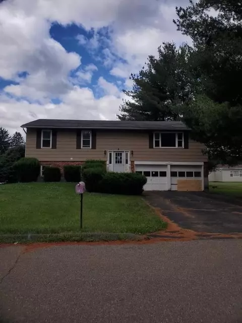 13 Greatsinger, Southport, NY 14871