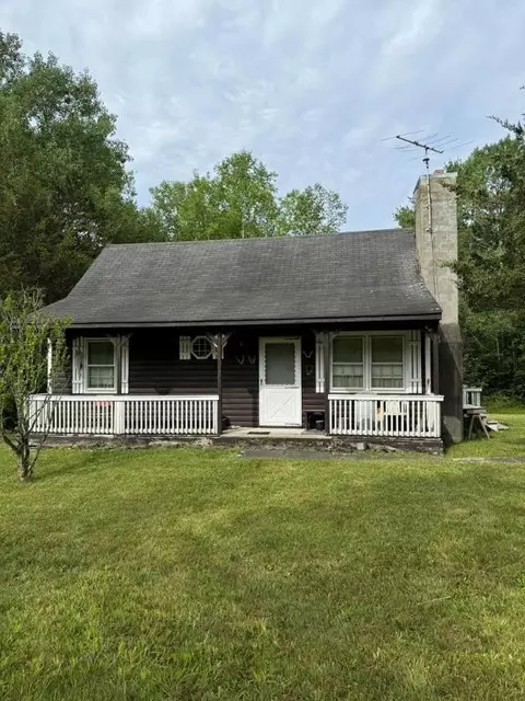 995 Chambers Rd, Orange, NY 14812