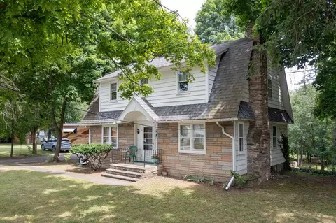 70 Geneva St, Bath, NY 14810