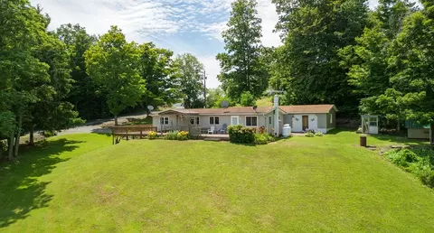 1731 Packard Rd, Covington, PA 16917
