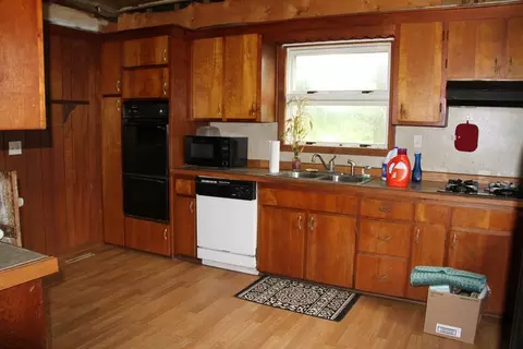 5976 Thomas, Bath, NY 14810 photo 9