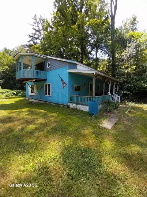 10678 W Caton Rd, Caton, NY 14830