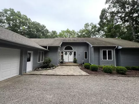 10712 Skyline Dr # A, Corning, NY 14830