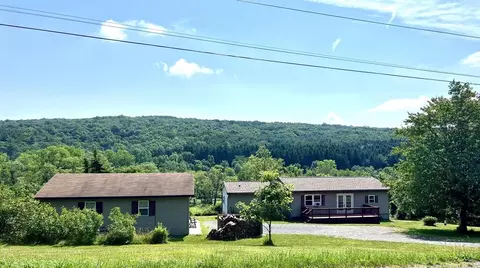 4512 County Road 4, Burdett, NY 14818