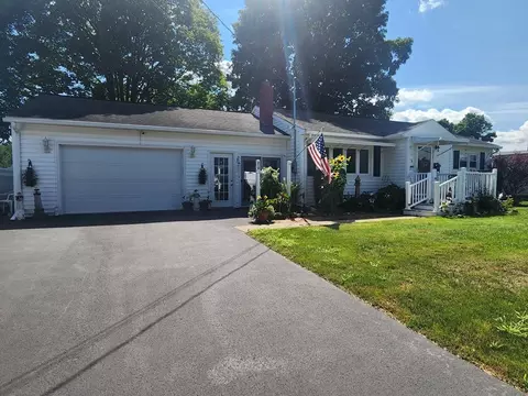 214 N Hulett Ave, Horseheads, NY 14845