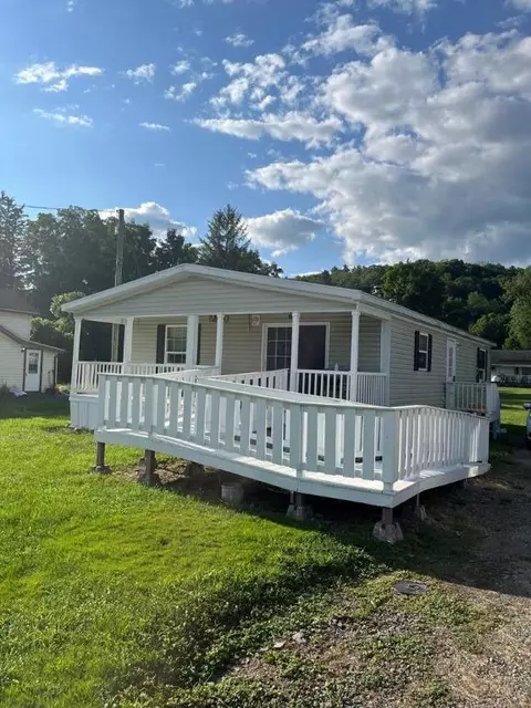 80 Main, Van Etten, NY 14889