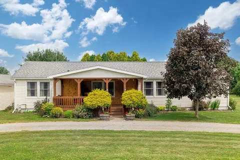 103 W Woodlawn Ave, Elkland, PA 16920