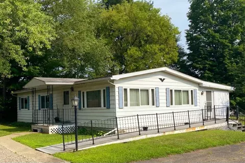 54 Reel St, Sayre, PA 18840