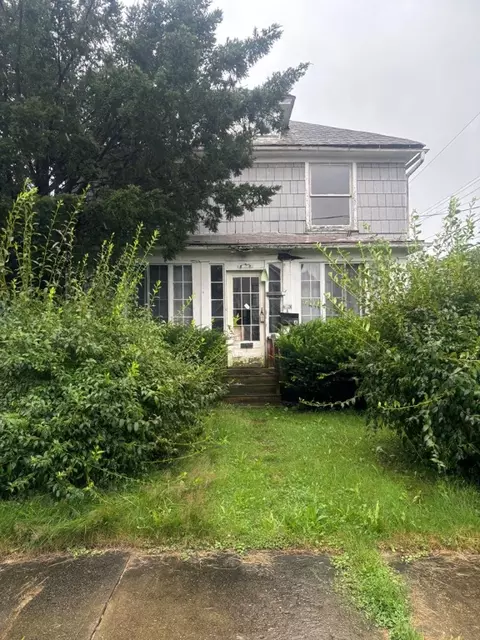 370 E Center St, Elmira, NY 14901