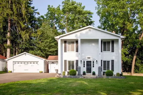 90 Scott Ave, Elmira, NY 14905