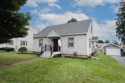 257 Cayuta St, Corning, NY 14830