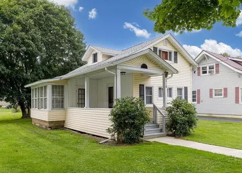 218 N Water St, Knoxville, PA 16928