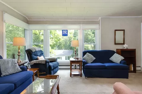 129 Crescent Pl, Ithaca, NY 14850 photo 2