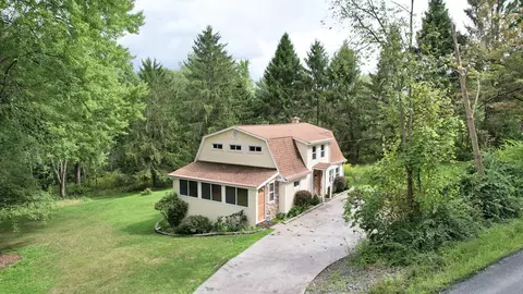 72 Golf Course Rd, Elmira, NY 14903