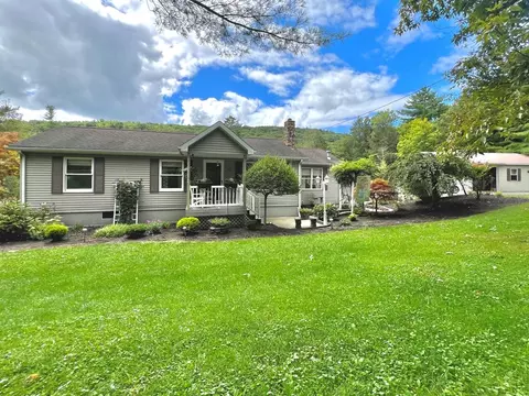551 Owen Hollow Rd, Big Flats, NY 14814