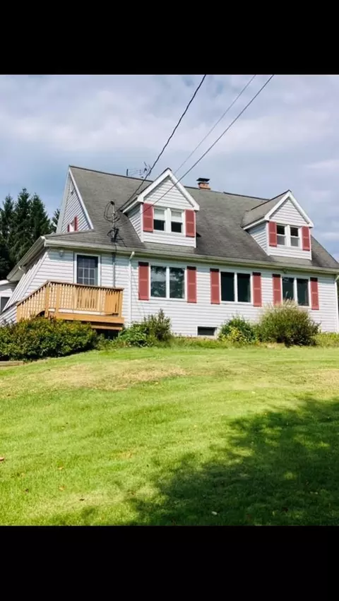 597 E Sullivanville Rd, Veteran, NY 14824
