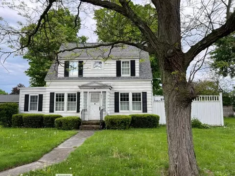 827 Broadway, Southport, NY 14904