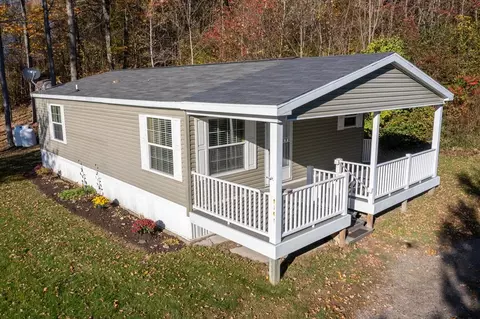 9141 Fairbrother Rd, Avoca, NY 14809