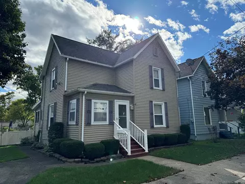 62 Sterling St, Corning, NY 14830
