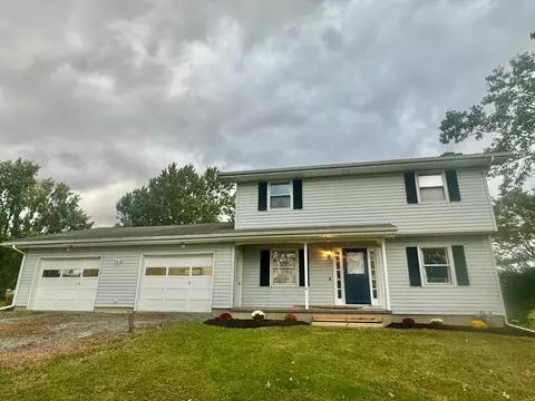 3922 W Hill Rd, Hornby, NY 14870