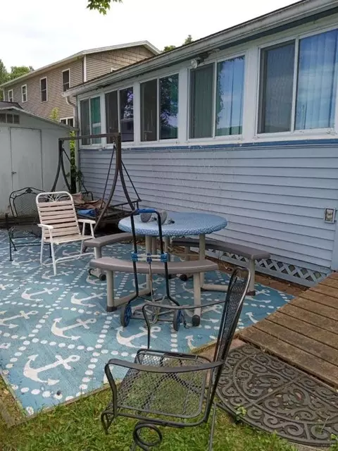 9580 Lawrence Rd, Wayne, NY 14840