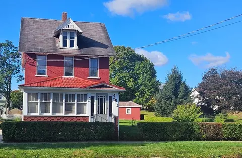 403 N Elmer Ave, Sayre, PA 18840
