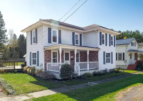 105 Mcintyre St, Blossburg, PA 16912