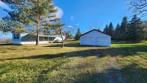 3144 Wedgewood Rd, Dix, NY 14891