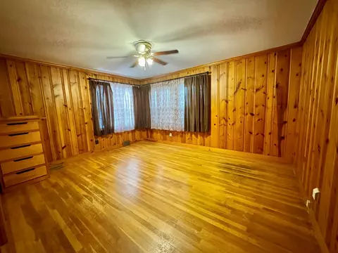 Bedroom - 207 Maple Hts, Bath, NY 14810 photo 3 of 6