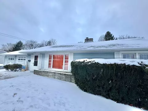 Exterior - 207 Maple Hts, Bath, NY 14810 photo 5 of 8