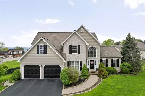2612 Rustic Ridge Rd, Union, NY 13760
