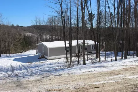 5335 Brouwere Rd, Hornby, NY 14812