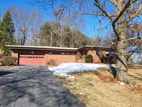 120 Donovan Dr, Horseheads, NY 14845