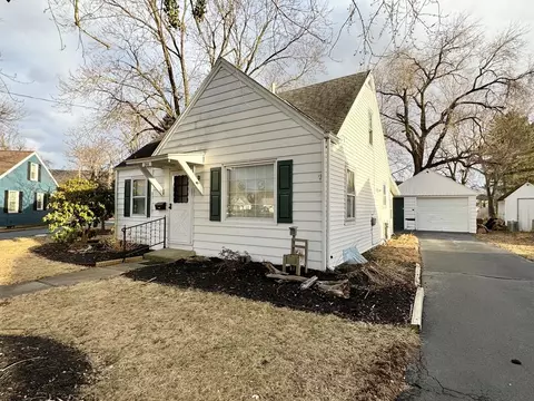244 Devonshire Dr, Elmira, NY 14903