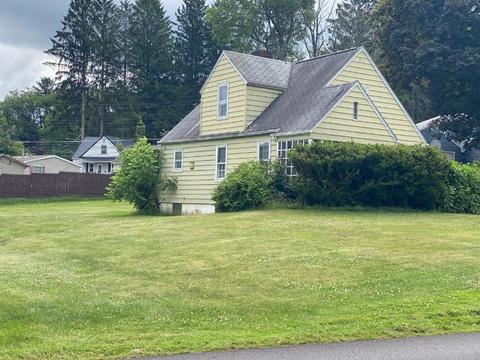 15 Overlook Dr, Sidney, NY 13838