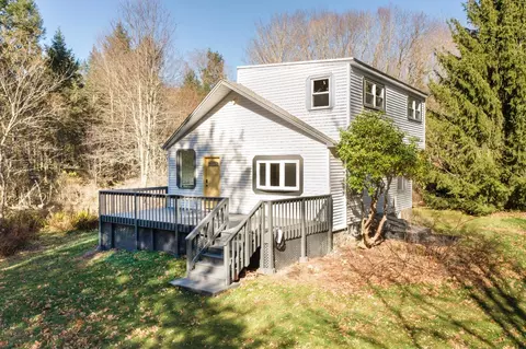 2600 E Hubbell Hill Rd, Middletown, NY 12455