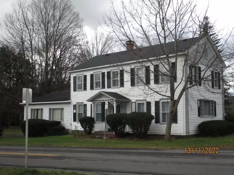 4 Bloom Street St, Butternuts, NY 13776
