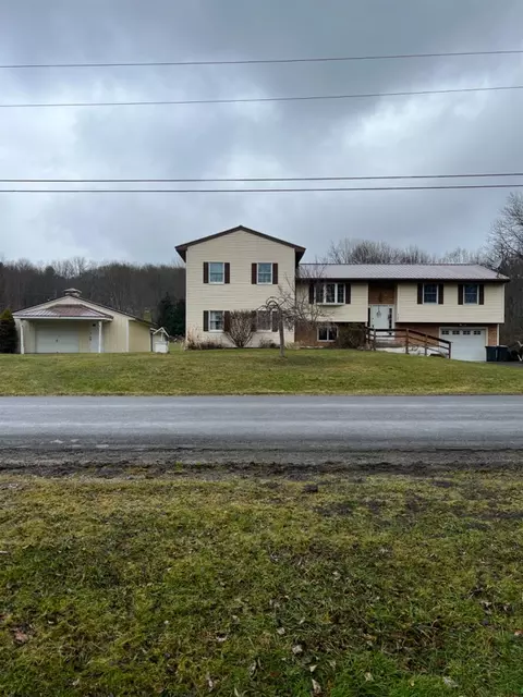 121 W Park St, Oxford, NY 13830