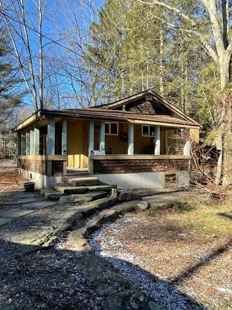 123 Elm Rd, Oxford, NY 13830