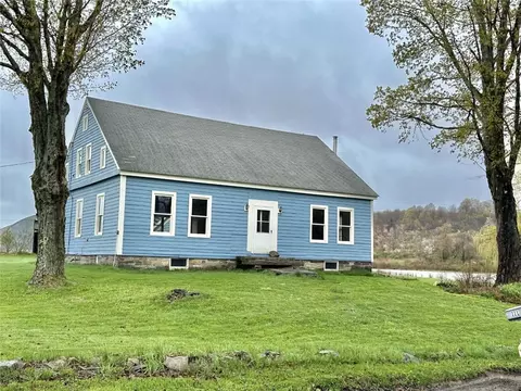 111 Center Rd, Pharsalia, NY 13801