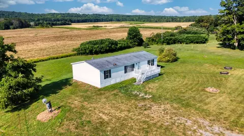 498 Gilberts Corners Rd, Sharon, NY 13459