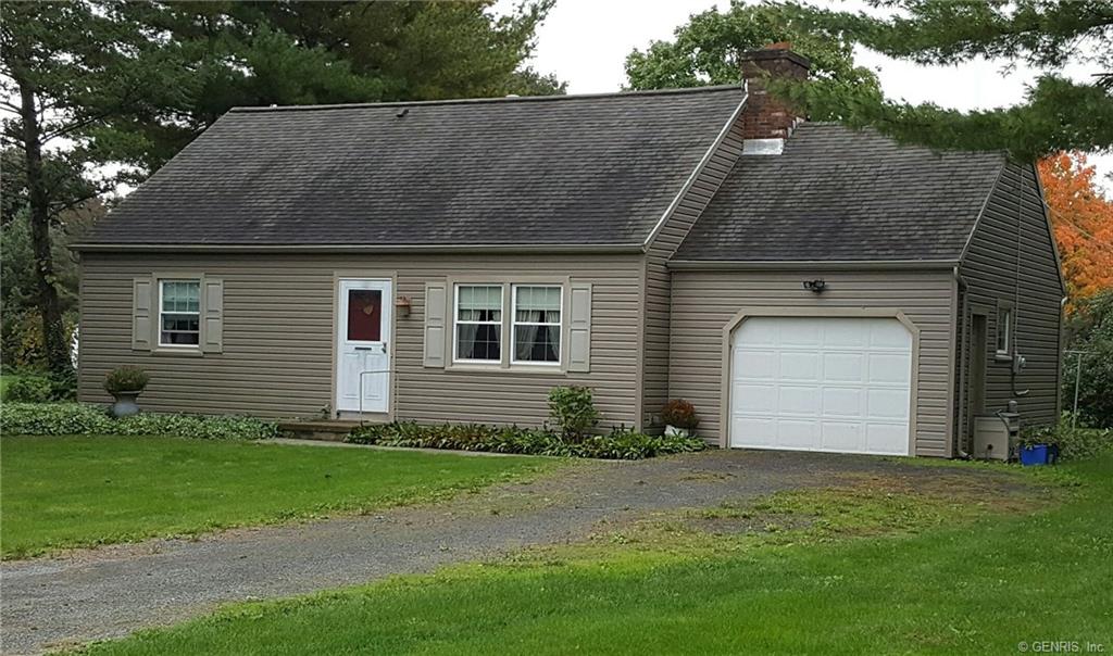 8262 Dunn Rd, Lyons, NY 14489 photo 1