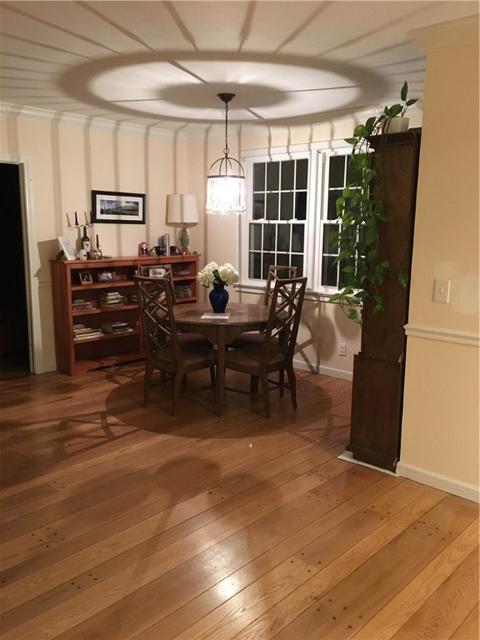 76 Monroe St, Honeoye Falls, NY 14472 photo 4
