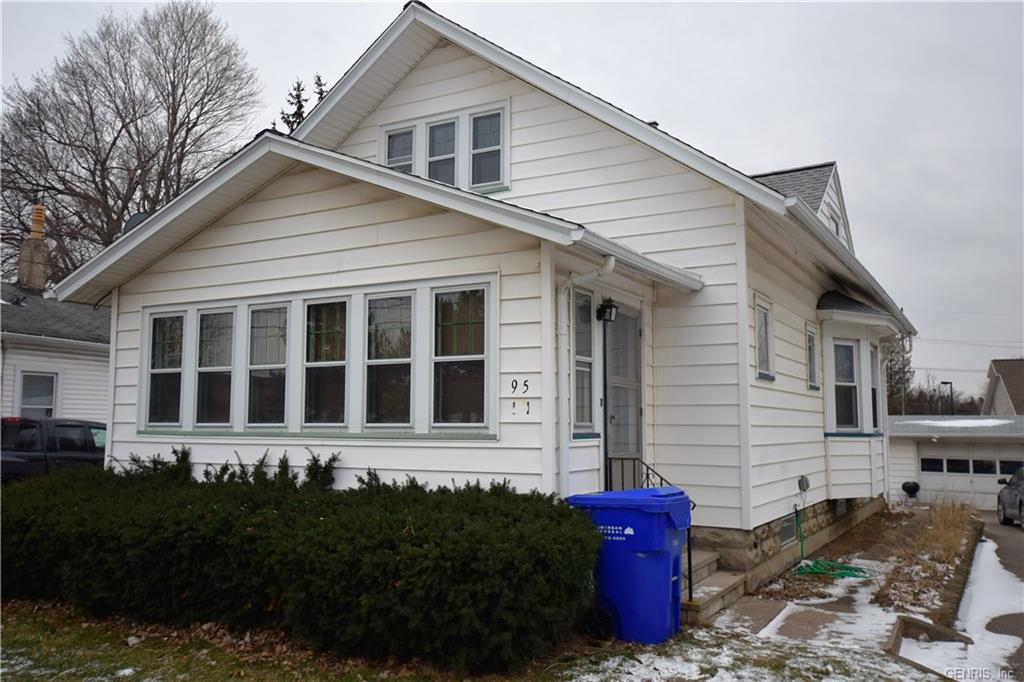 95 Mitchell Rd, Rochester, NY 14626 photo 1