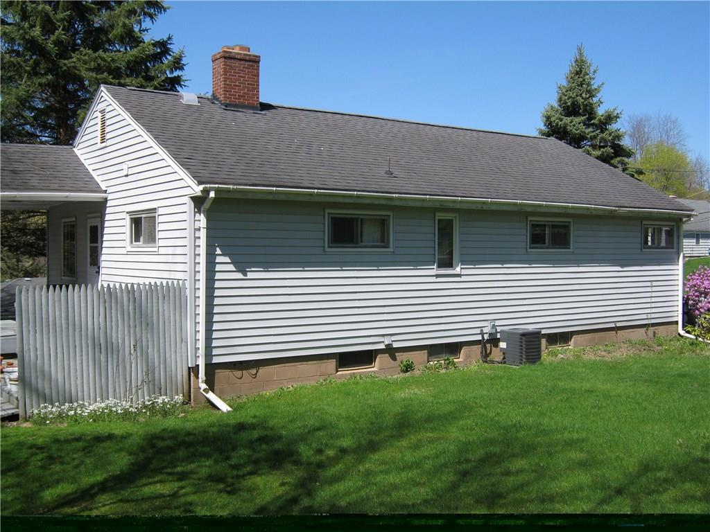 50 Dickerson St, Lyons, NY 14489 photo 3