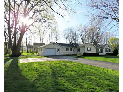1253 Hatch Rd, Webster, NY 14580 photo 5