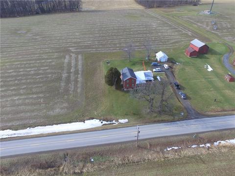 185 New Preemption Rd, Lyons, NY 14489 photo 2