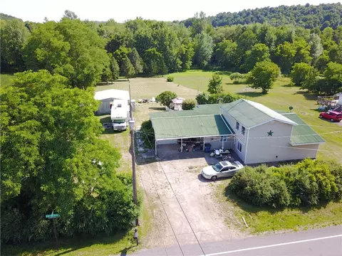 7424 Bauer Van Wickle Rd, Lyons, NY 14489 photo 1