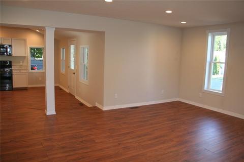 4 Eagle St, Phelps, NY 14532 photo 8