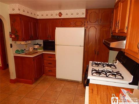 245 Maple Ave, Dunkirk, NY 14048 photo 4